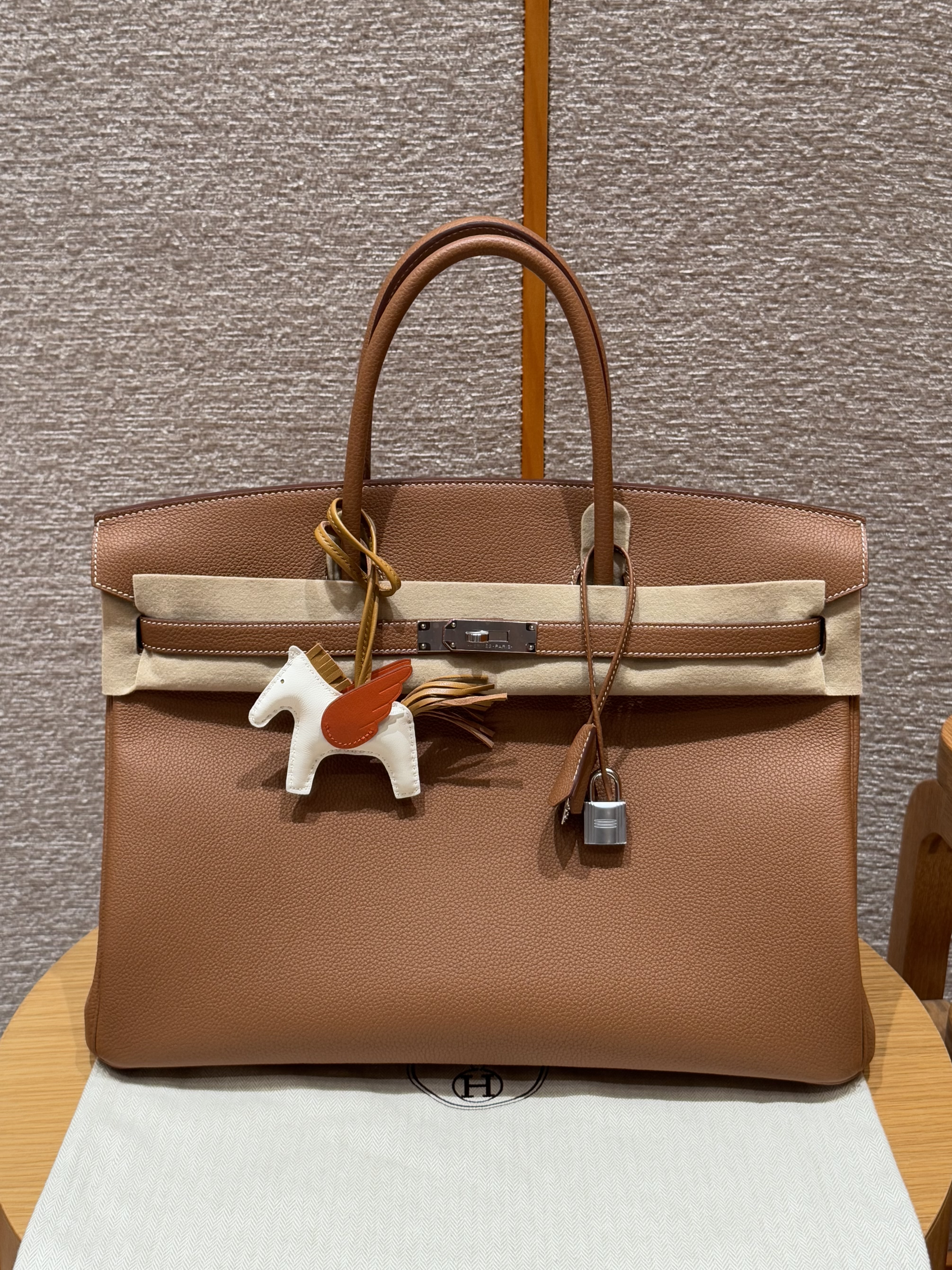 ed8405f5097205e084034e70264f72be_1756522249_1188.jpg ed8405f5097205e084034e70264f72be_1756522249_1188.jpg