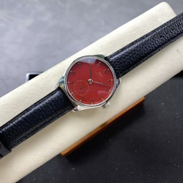 최고퀄 레플리카 GR공장 IWC 포르투기저 오토매틱 레드 다이얼 40 IW358315