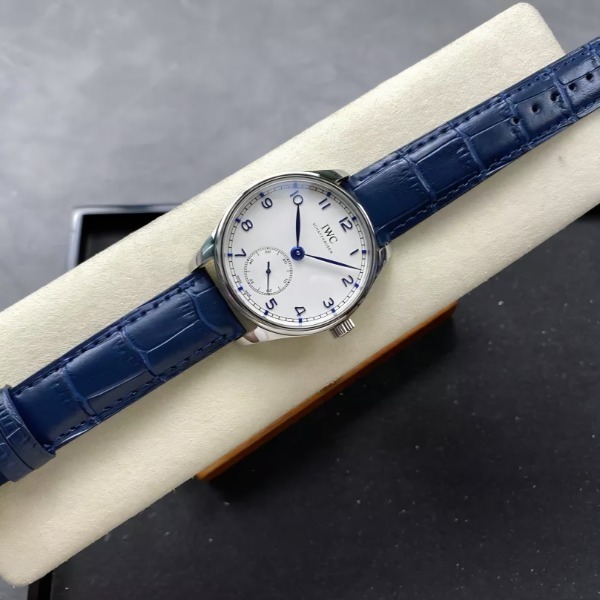 최고퀄 레플리카 GR공장 IWC 포르투기저 오토매틱 화이트 다이얼 40 IW358304