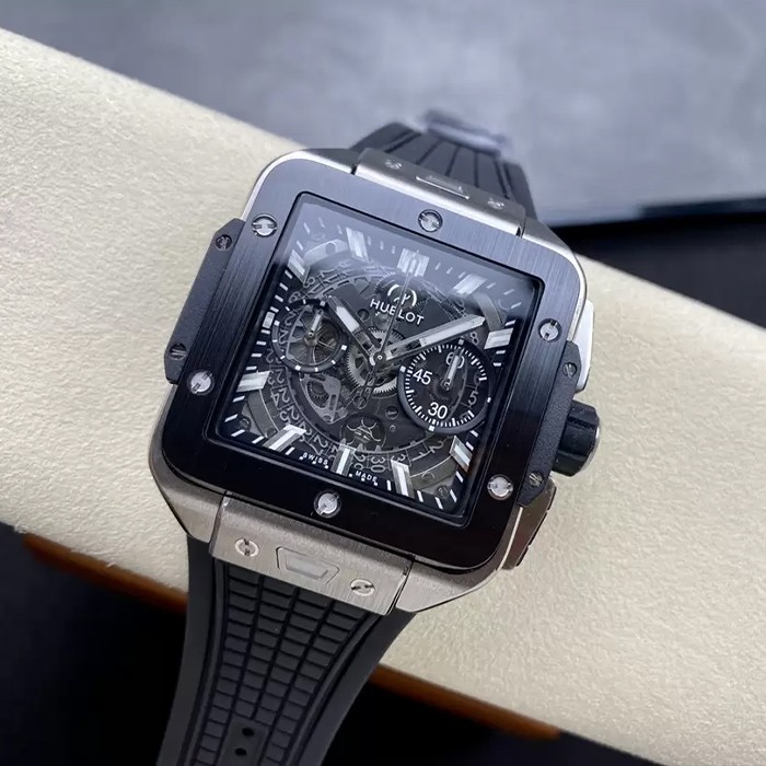 BBF공장 위블로 스퀘어 뱅 블랙 세라믹 스틸 42mm 821.NM.0170.RX