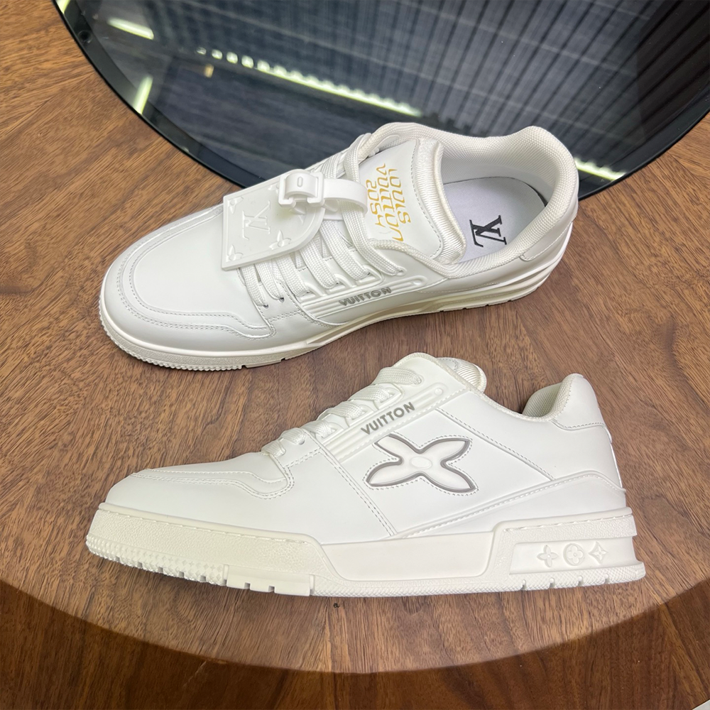 최고퀄 루이비통 LV 트레이너 맥시 스니커즈 올 화이트