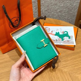 최고퀄 올수공 에르메스 베안 2단 반지갑 vert comics 쉐브르 가죽 금장