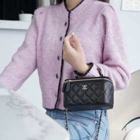 최고퀄 팬더샵 샤넬 23K 탑핸들 베니티백 블랙