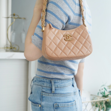 최고퀄 팬더샵 샤넬 19 호보백 스몰 핑크 AP3647